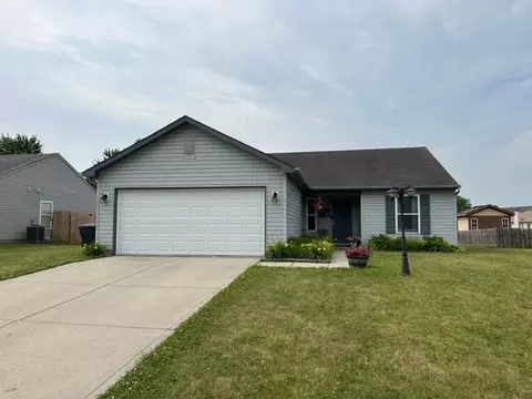199 Lockerbie Ln, Pittsboro, IN 46167