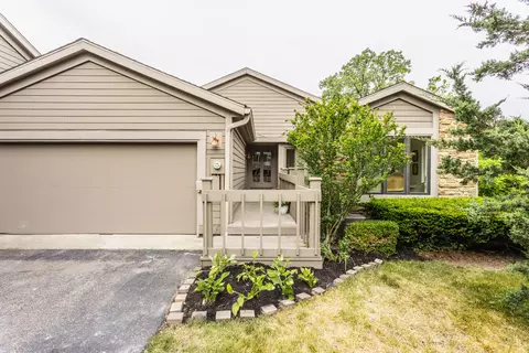 8432 Seabridge Way, Indianapolis, IN 46240