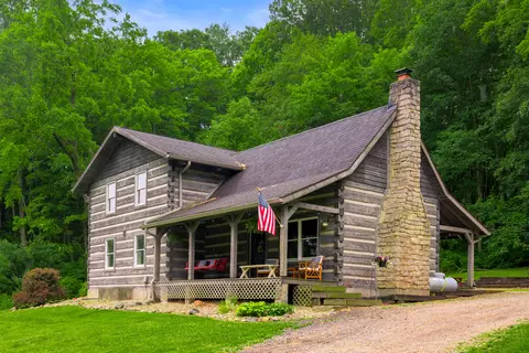 190 Hay Tie Rd, Hagerstown, IN 47346
