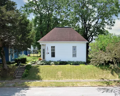 533 Plum St, Noblesville, IN 46060