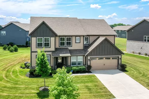 15601 Whelchel Dr, Fishers, IN 46037
