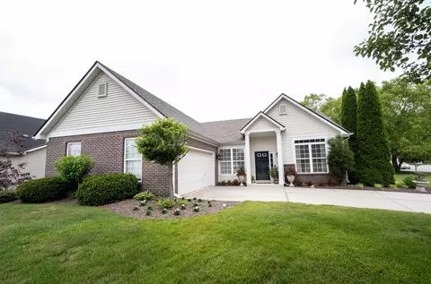 13950 Leatherwood Dr, Carmel, IN 46033
