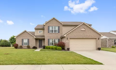 2637 Wildflower Ln, Greenwood, IN 46143