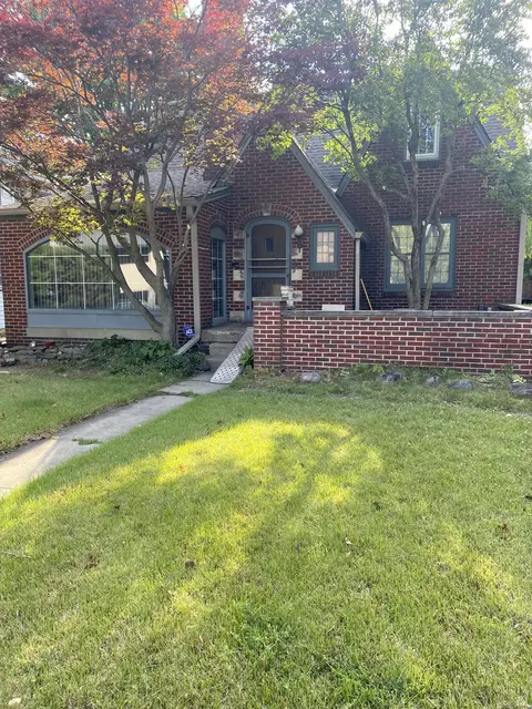 6205 Carrollton Ave, Indianapolis, IN 46220