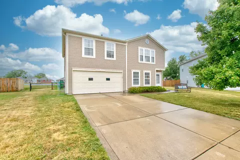 612 Reed Ct, Greenfield, IN 46140