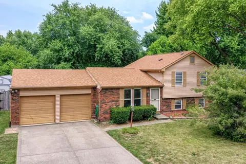 5720 Hacienda Ct, Indianapolis, IN 46237