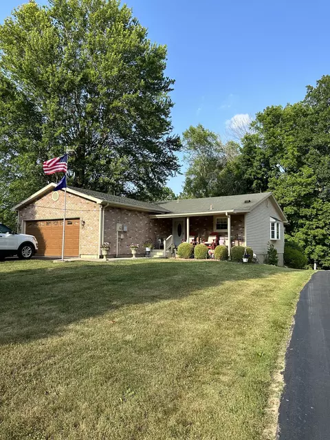 5350 S Holiday Dr, Crawfordsville, IN 47933