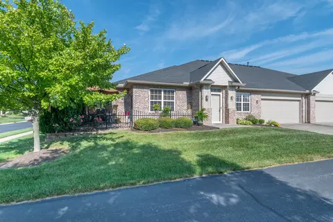 6815 Park Square Dr #A, Avon, IN 46123