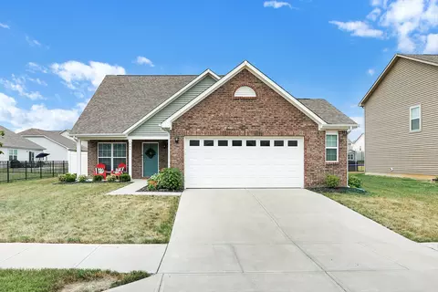 946 Rattlebox Ln, Westfield, IN 46074