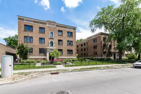 5347 N College Ave #210, Indianapolis, IN 46220