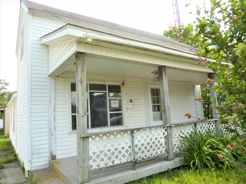 1621 O Ave, New Castle, IN 47362