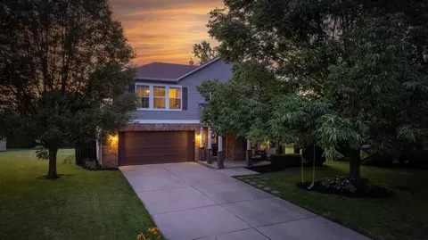 5756 N Plymouth Ct, Mccordsville, IN 46055