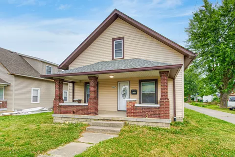 680 Pearl St, Whiteland, IN 46184