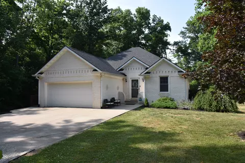 5270 W Sims Ln, Monrovia, IN 46157