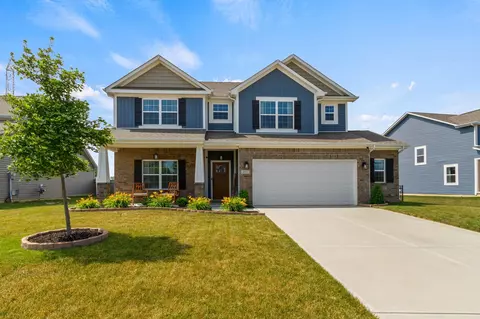 6923 W Cedarwood Cir, Mccordsville, IN 46055
