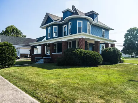 305 N East St, Tipton, IN 46072