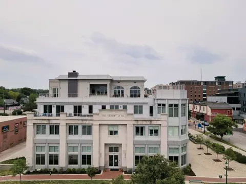 304 W Kirkwood Ave #312, Bloomington, IN 47404