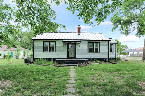 5830 E 19th St, Indianapolis, IN 46218