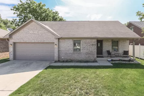 1247 Glenhall Cir, Indianapolis, IN 46241