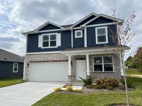 5144 Woodhurst Ln, Indianapolis, IN 46239