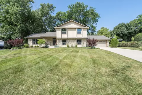 6460 Derwyn Ct, Indianapolis, IN 46256