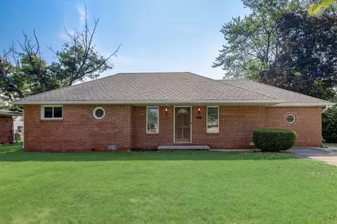 1918 Lowell Ave, Anderson, IN 46011