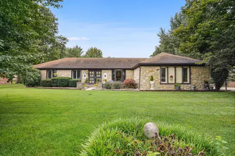 1436 Concordia Dr, Avon, IN 46123