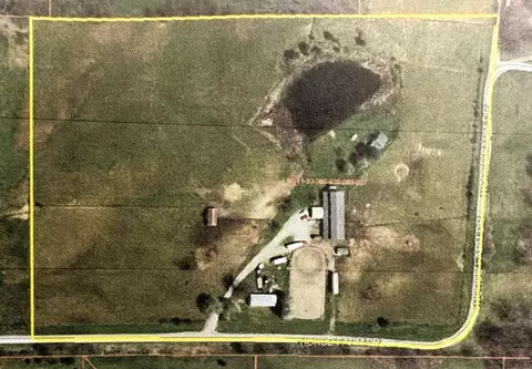 3185 Horse Farm Dr, Spencer, IN 47460