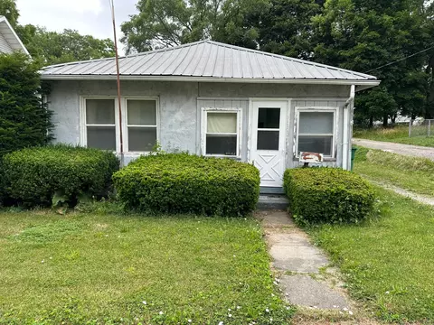1544 Woodward Ave, New Castle, IN 47362