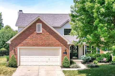 10992 Woodward Dr, Fishers, IN 46037