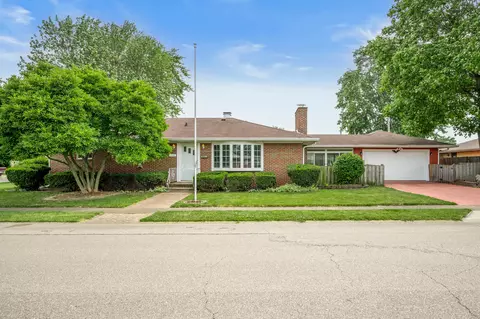 2330 Fisher Ave, Indianapolis, IN 46224