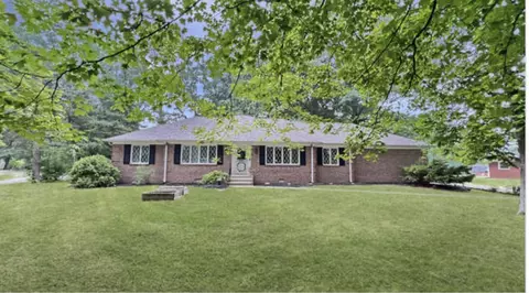 7439 Kimberly Ln, Plainfield, IN 46168