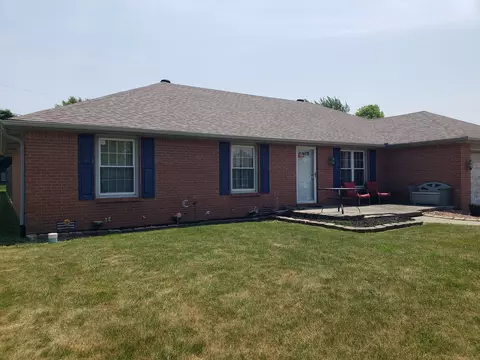 1122 Emily Ln, Anderson, IN 46012
