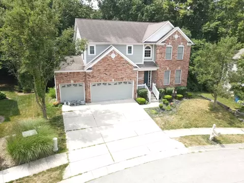 4805 N Ladywood Bluff Dr, Indianapolis, IN 46226