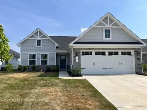1251 Gunnison Dr, Greenfield, IN 46140