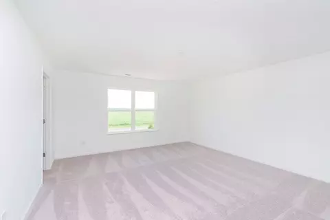 6742 Blackthorne Dr, Pendleton, IN 46064 photo 15