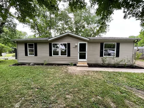 7825 S Tennessee St, Daleville, IN 47334