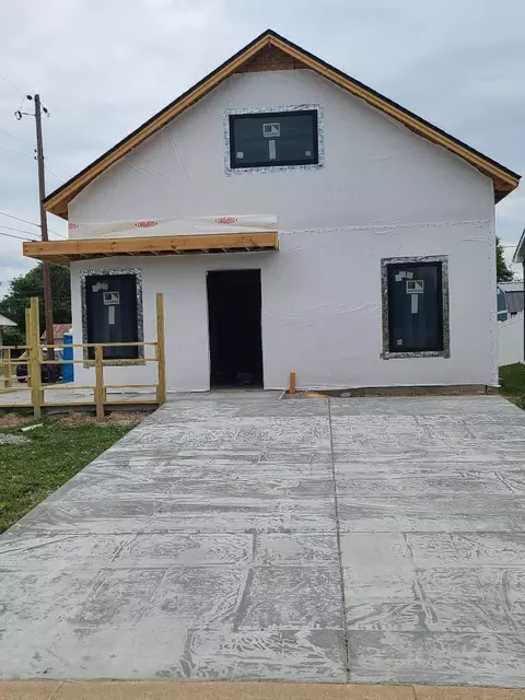 724 Jackson, Seymour, IN 47274