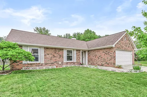 7673 Lippincott Way, Indianapolis, IN 46268