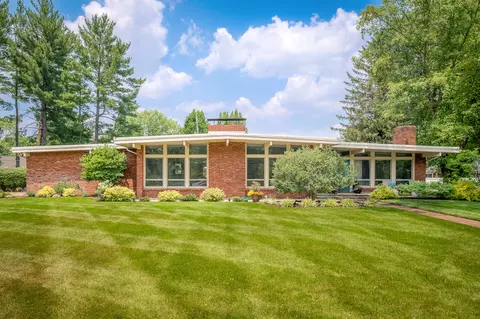 3360 Nugent Blvd, Columbus, IN 47203
