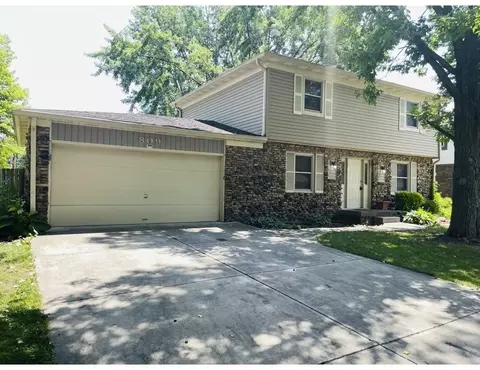 809 Haymount Dr, Indianapolis, IN 46241