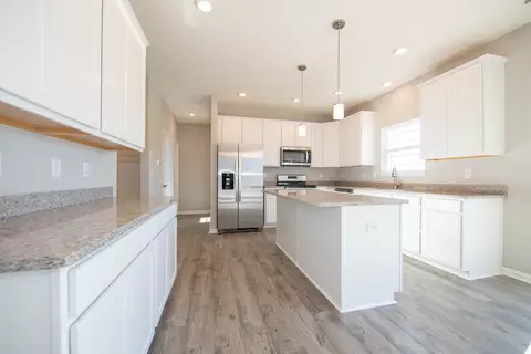 Kitchen - 7725 Rolling Green Dr, Plainfield, IN 46168 photo 1 of 5
