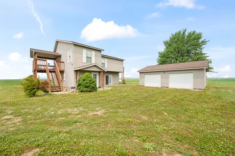 10566 W County Road 50 S, Hope, IN 47246