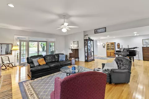 13388 Six Points Rd, Carmel, IN 46032 photo 14