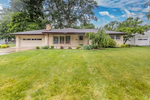 2911 E 5th St, Anderson, IN 46012