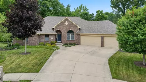 387 Walnut Dr, Danville, IN 46122