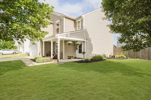 9542 W Constellation Dr, Pendleton, IN 46064 photo 2