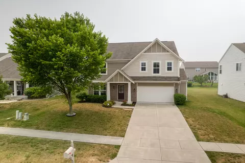1269 Littlefield Dr, Greenwood, IN 46143
