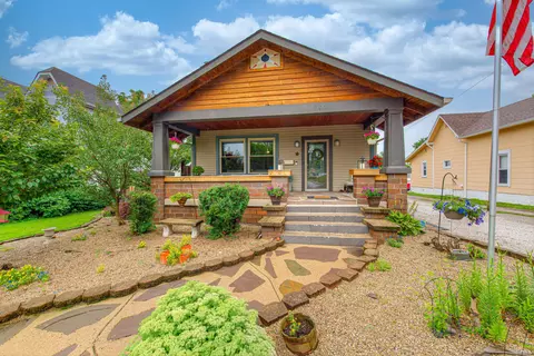 302 S Washington St, Danville, IN 46122