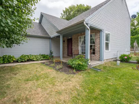 729 Muirfield Dr, Brownsburg, IN 46112